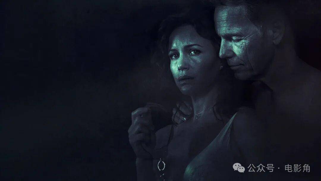 原創恐怖影視中的女性探秘⑨：《傑羅德遊戲》