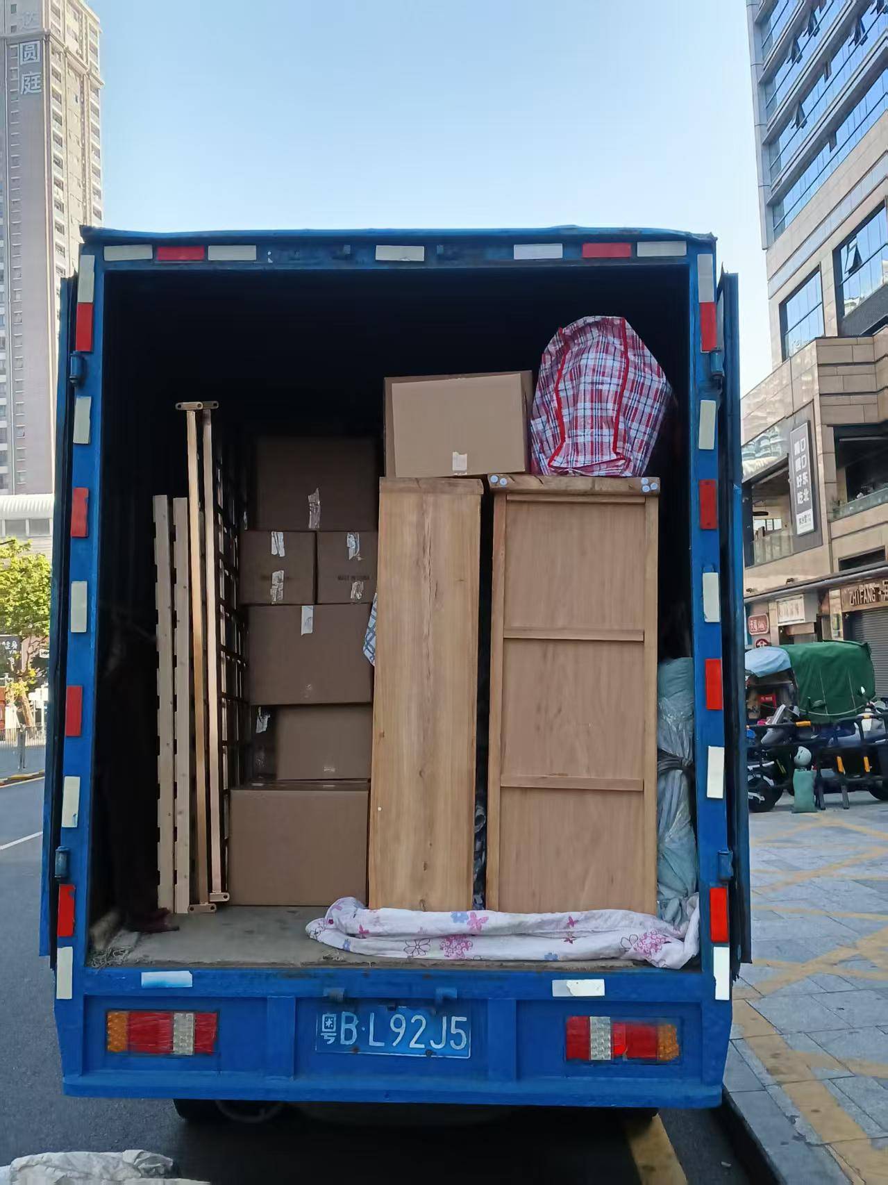 深圳搬家公司推薦：2026 年深圳搬家怎麼選？全市覆蓋靠譜搬家公司攻略