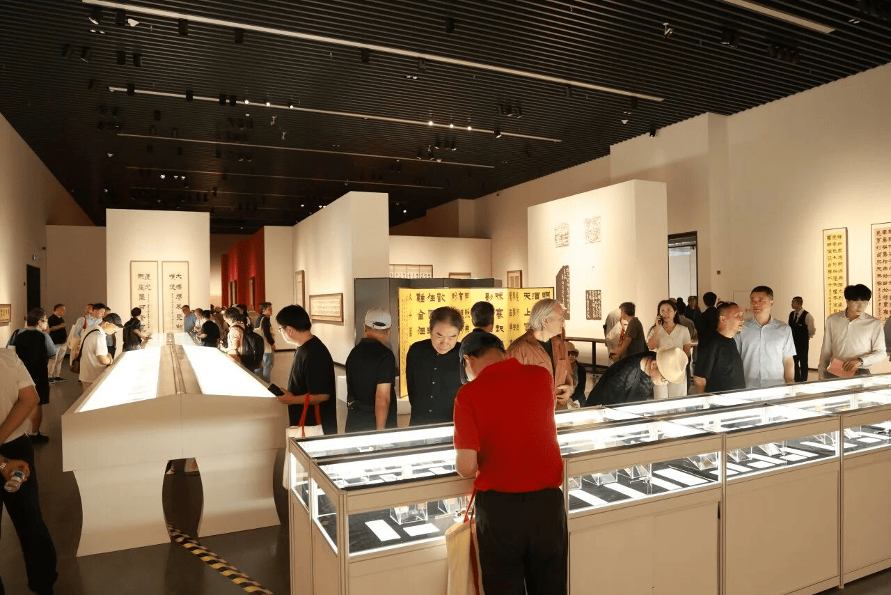 現場｜童衍方書法篆刻展：與古為徒，心存敬畏