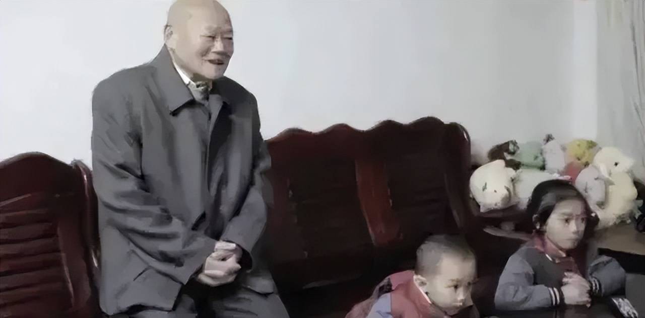 原創2019年，300萬房產送水果攤主後續：金錢下，我看到了人性的惡