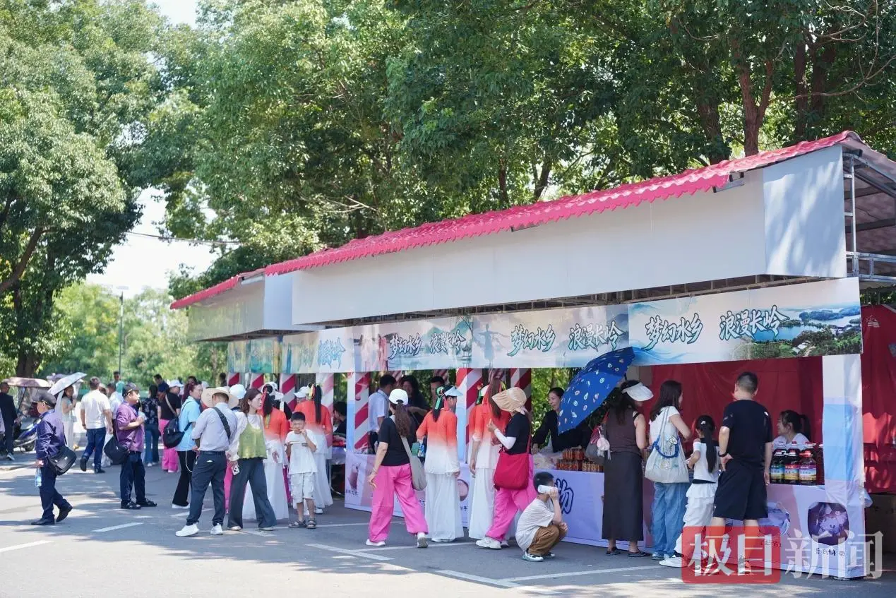 把比賽開成自駕遊，全國210名車手在廣水“慢”遊178公里美景美食“畫卷”