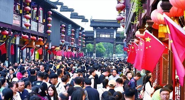 原創明明經濟在下滑，為什麼旅遊的人卻越來越多？答案很扎心！
