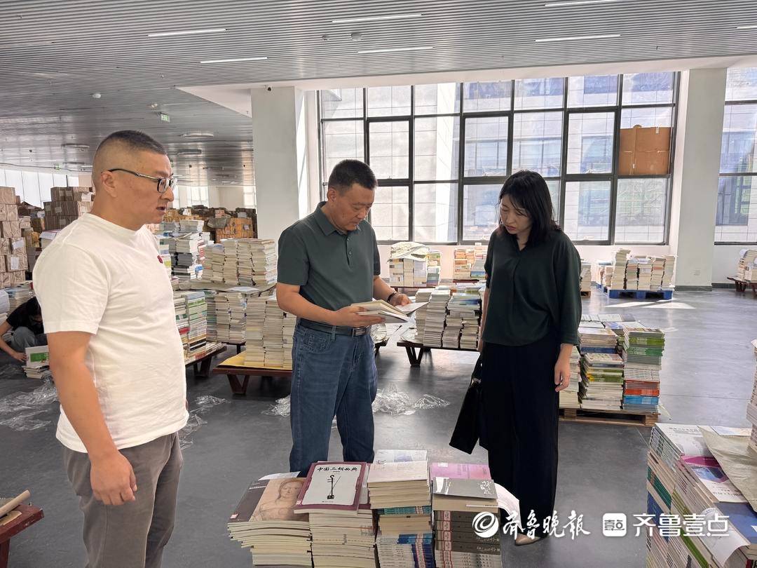 棗莊職業學院開展督導2026年圖書採購工作