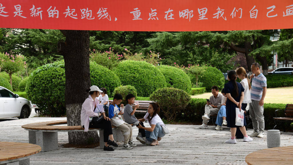 青島大學新生報到啦！
