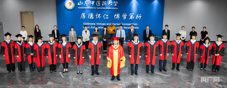 “睛”益求精——山東中醫藥大學眼科的“光明突圍”